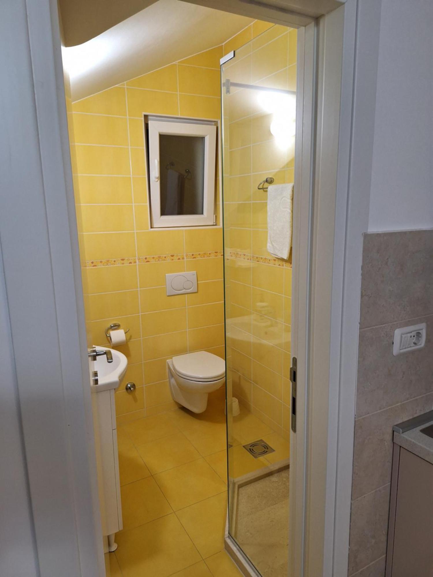 Apartmani P&M Tivat Kültér fotó